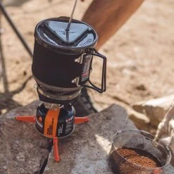 Jetboil Silicon Coffee Press Grande -Camping Sales Shop 1107431 insitu01